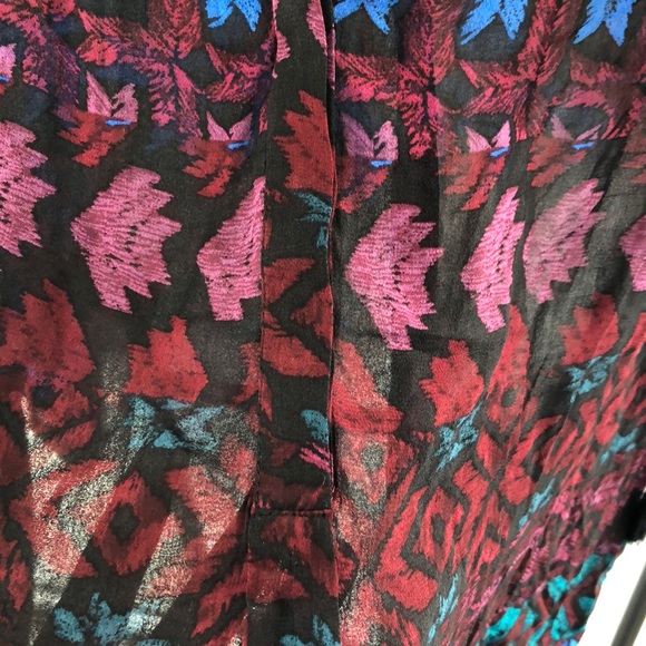 NWT Lucky Brand Vibrant Geo Peasant Top - Picture 7 of 7